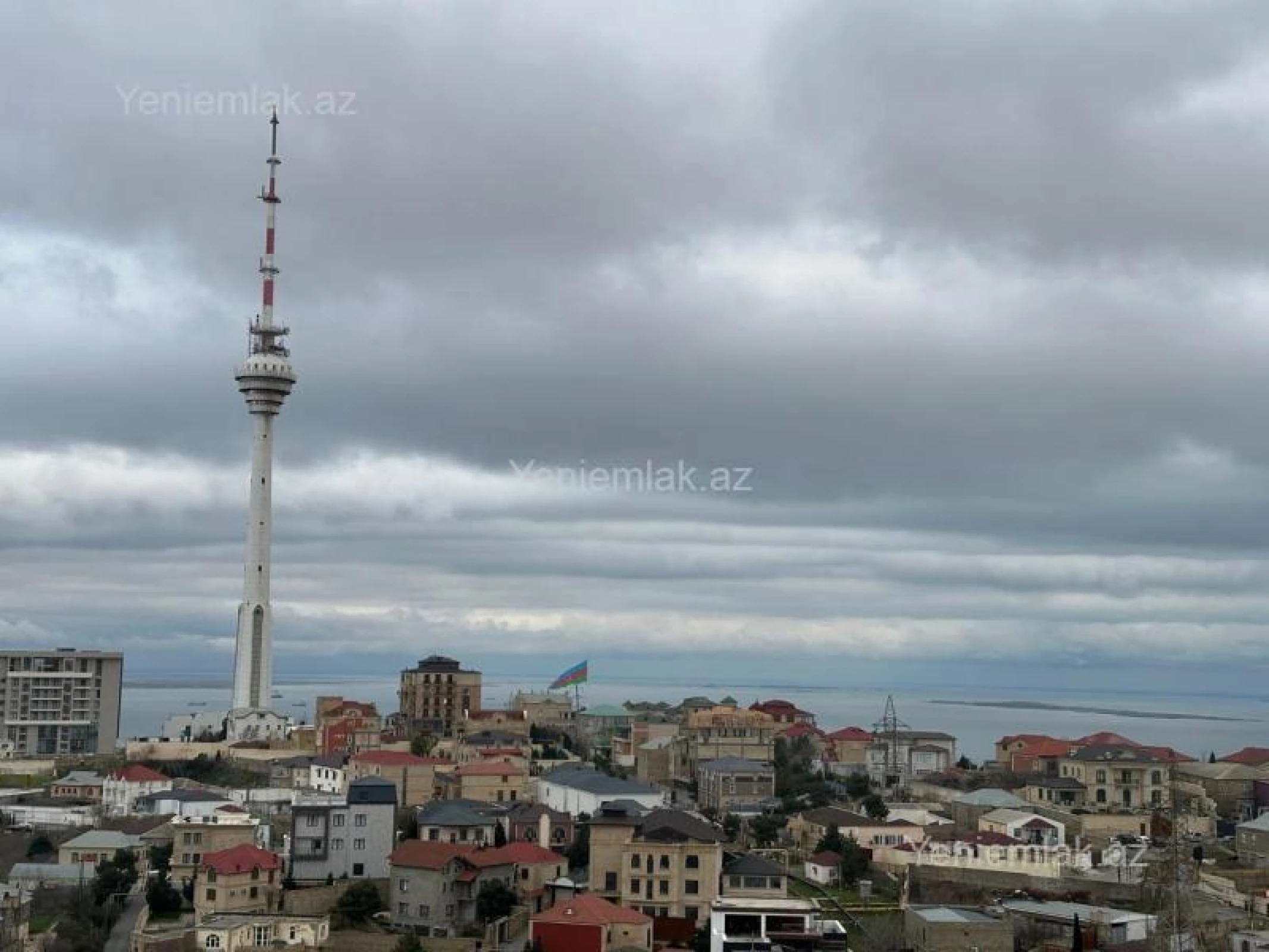 Satılır 3 otaqlı yeni tikili 127 m²