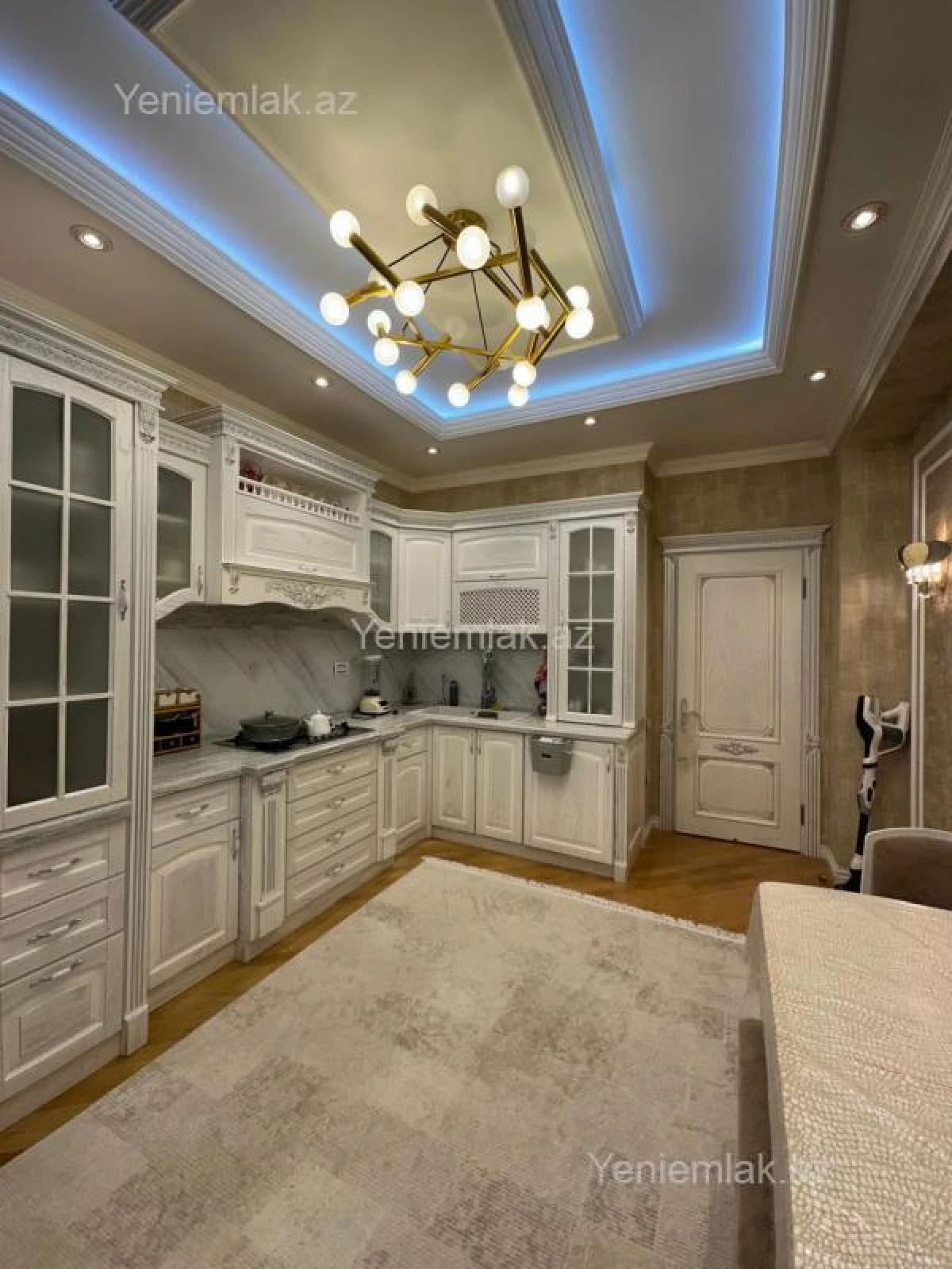 Satılır 3 otaqlı yeni tikili 127 m²