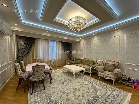 Satılır 3 otaqlı yeni tikili 127 m²