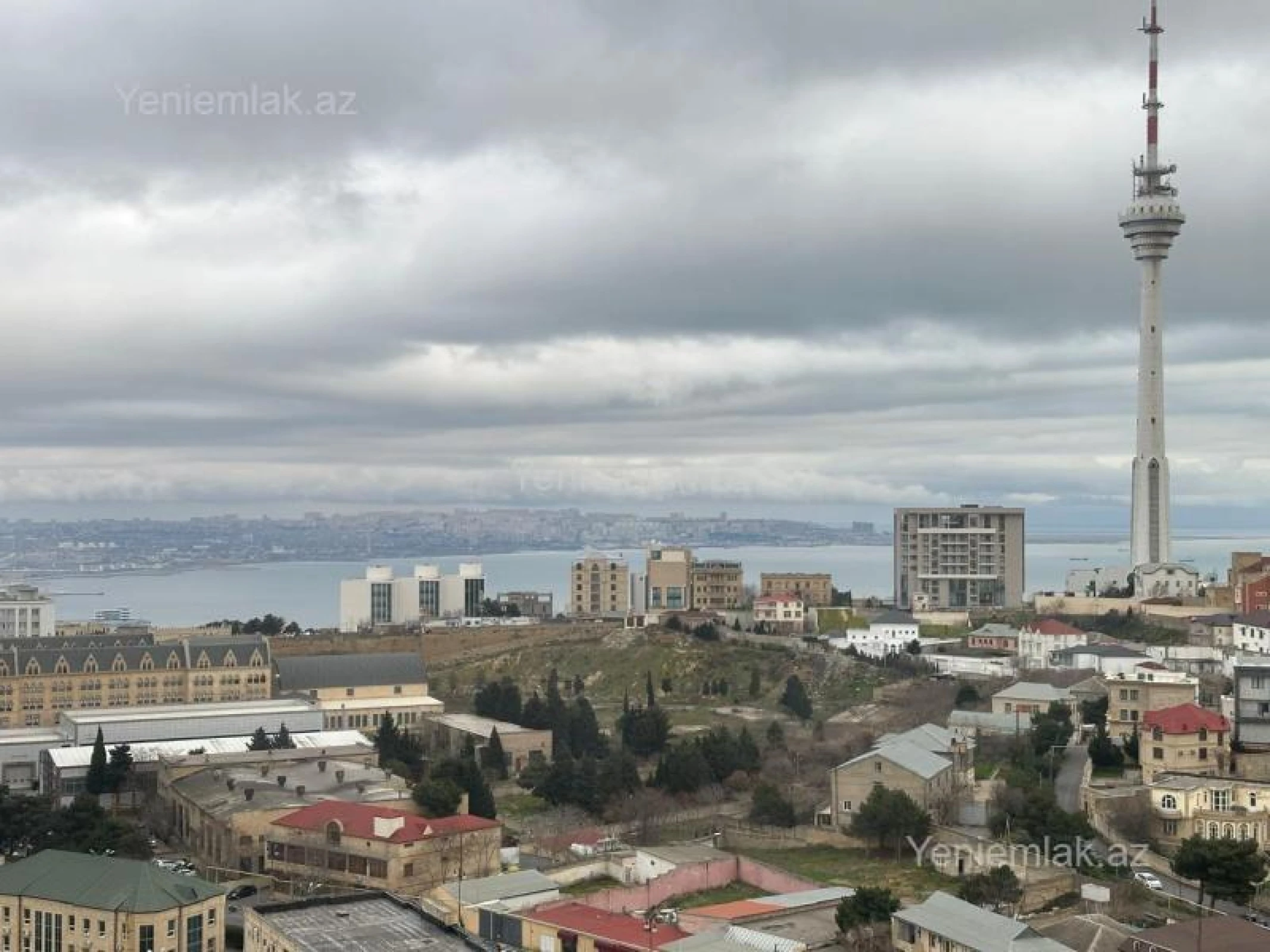 Satılır 3 otaqlı yeni tikili 127 m²