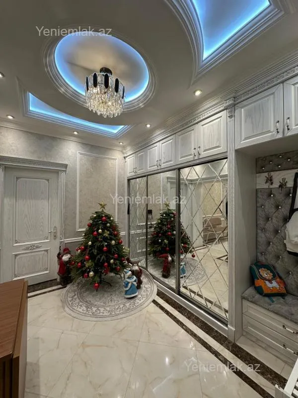 Satılır 3 otaqlı yeni tikili 127 m²