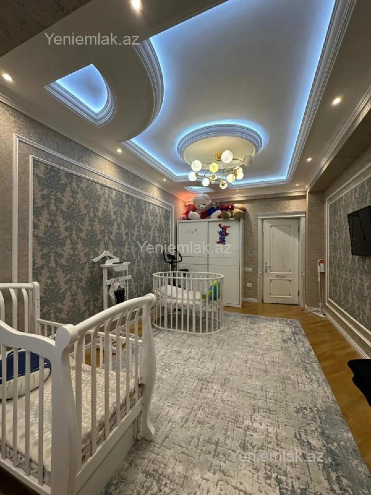 Satılır 3 otaqlı yeni tikili 127 m²