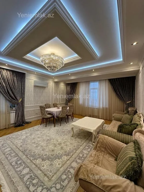Satılır 3 otaqlı yeni tikili 127 m²