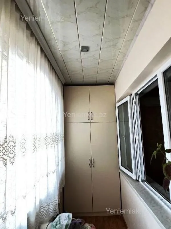 Satılır 3 otaqlı köhnə tikili 75 m²