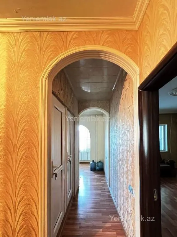 Satılır 3 otaqlı köhnə tikili 75 m²