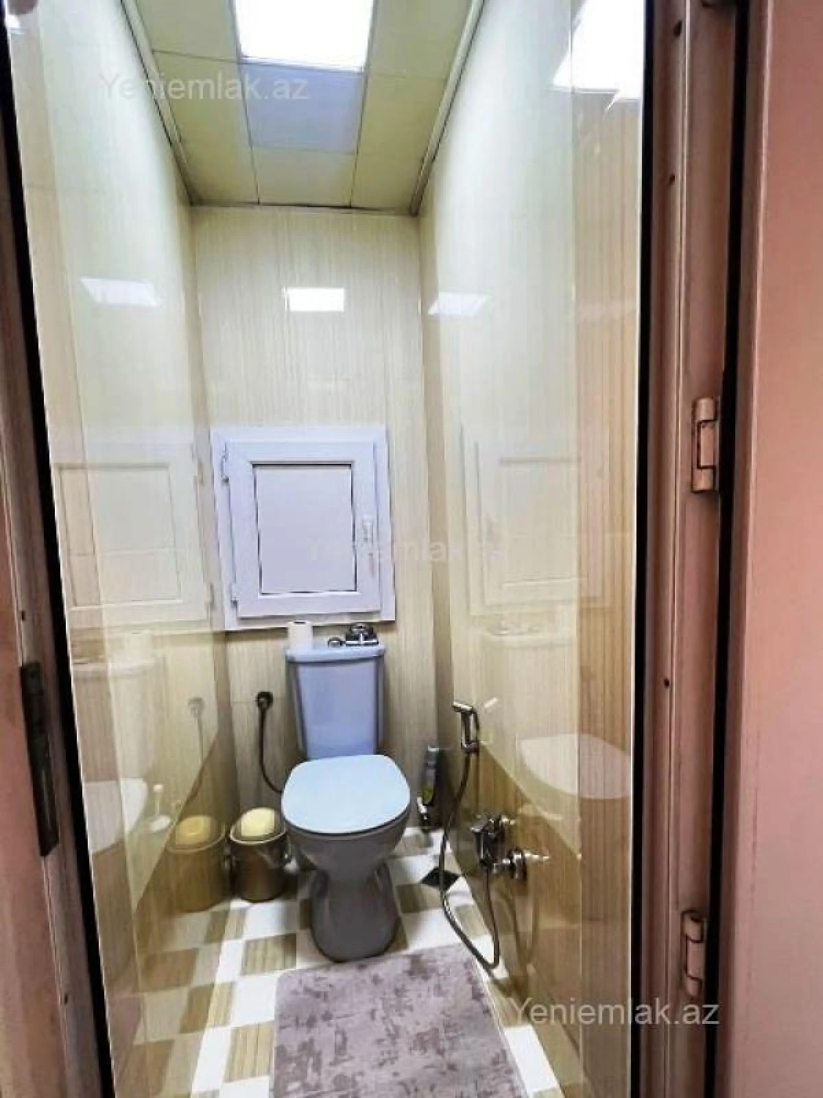 Satılır 3 otaqlı köhnə tikili 75 m²