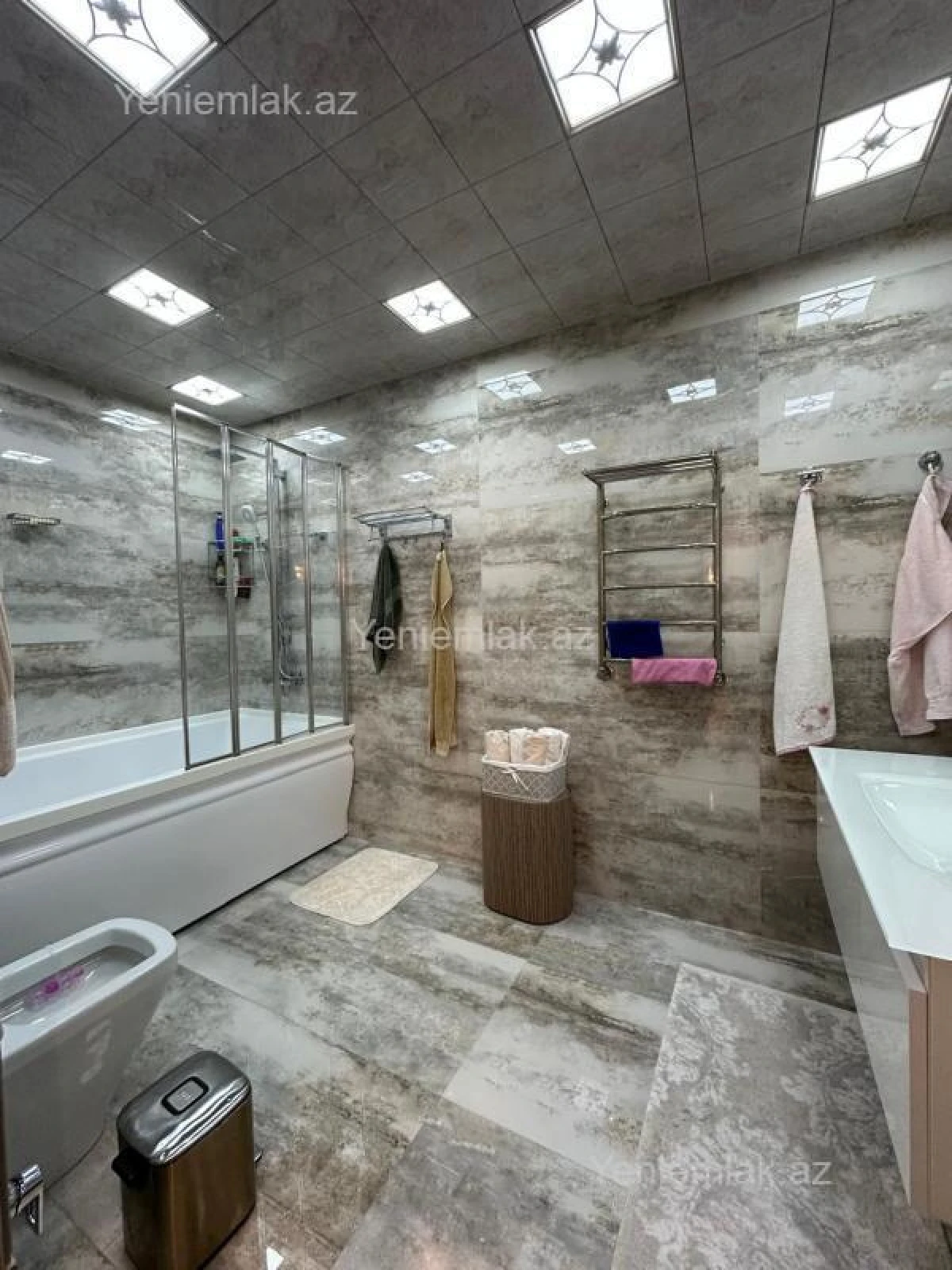 Satılır 5 otaqlı yeni tikili 222 m²