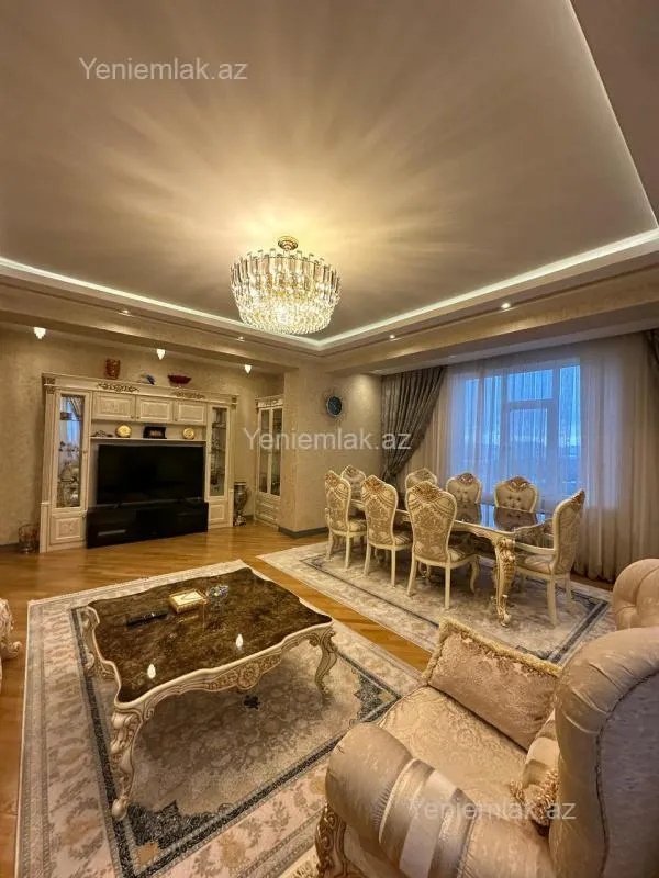 Satılır 5 otaqlı yeni tikili 222 m²