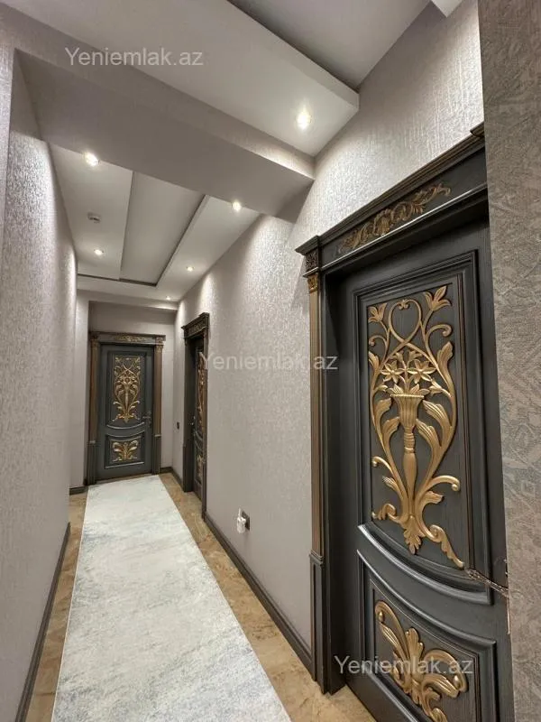 Satılır 5 otaqlı yeni tikili 222 m²