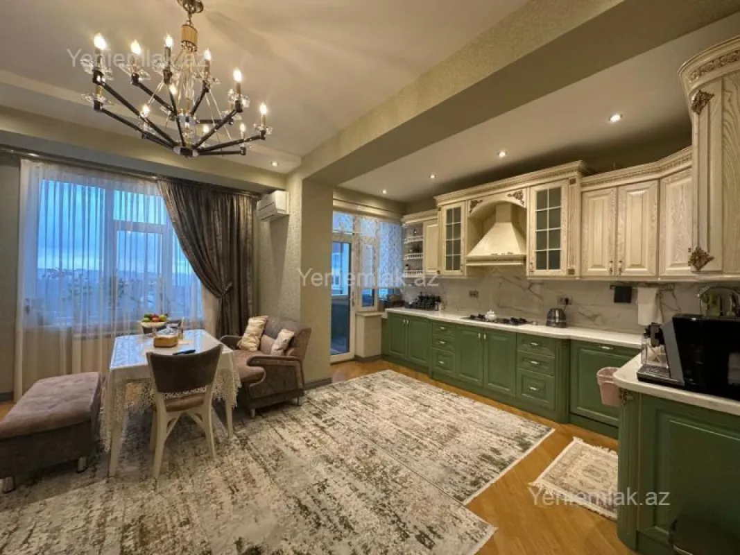 Satılır 5 otaqlı yeni tikili 222 m²