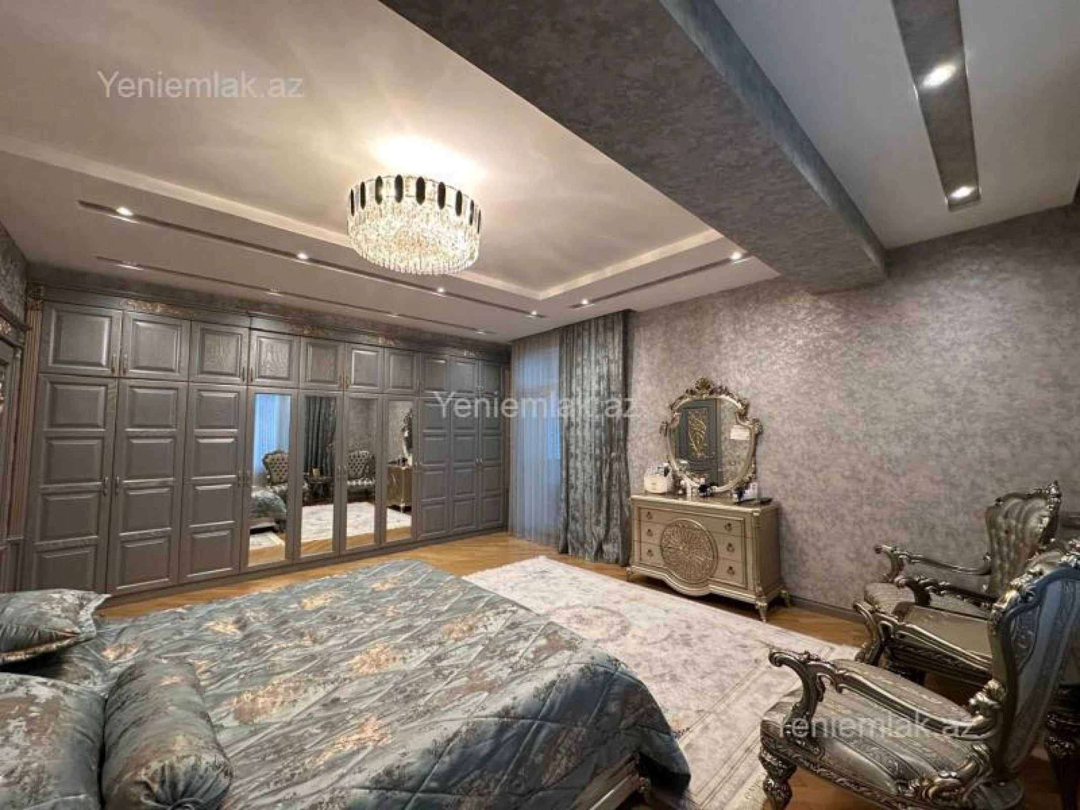 Satılır 5 otaqlı yeni tikili 222 m²