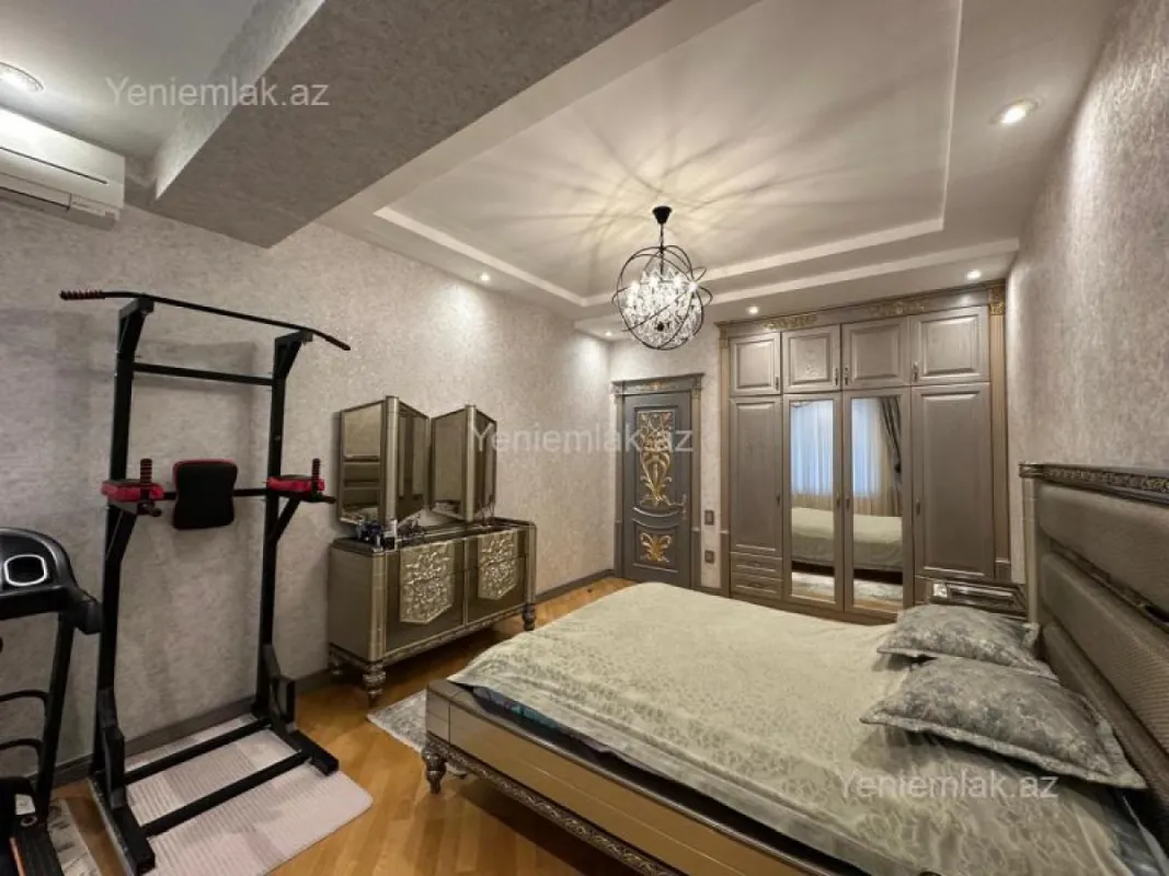 Satılır 5 otaqlı yeni tikili 222 m²
