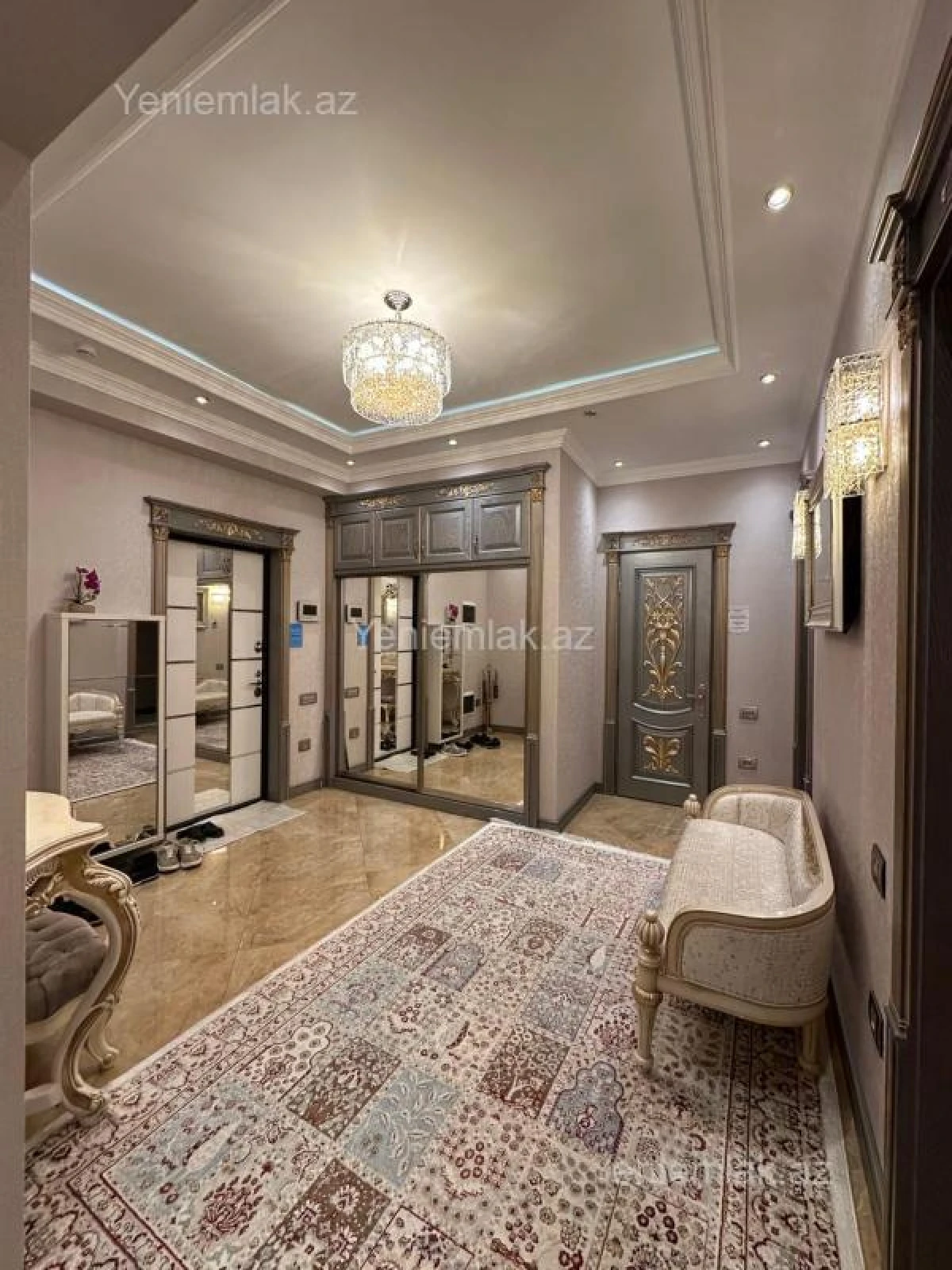 Satılır 5 otaqlı yeni tikili 222 m²