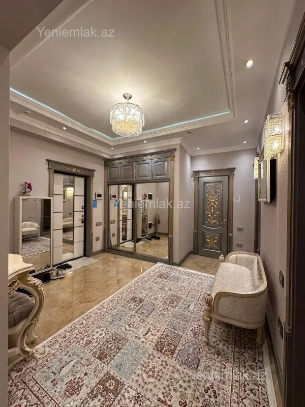 Satılır 5 otaqlı yeni tikili 222 m²