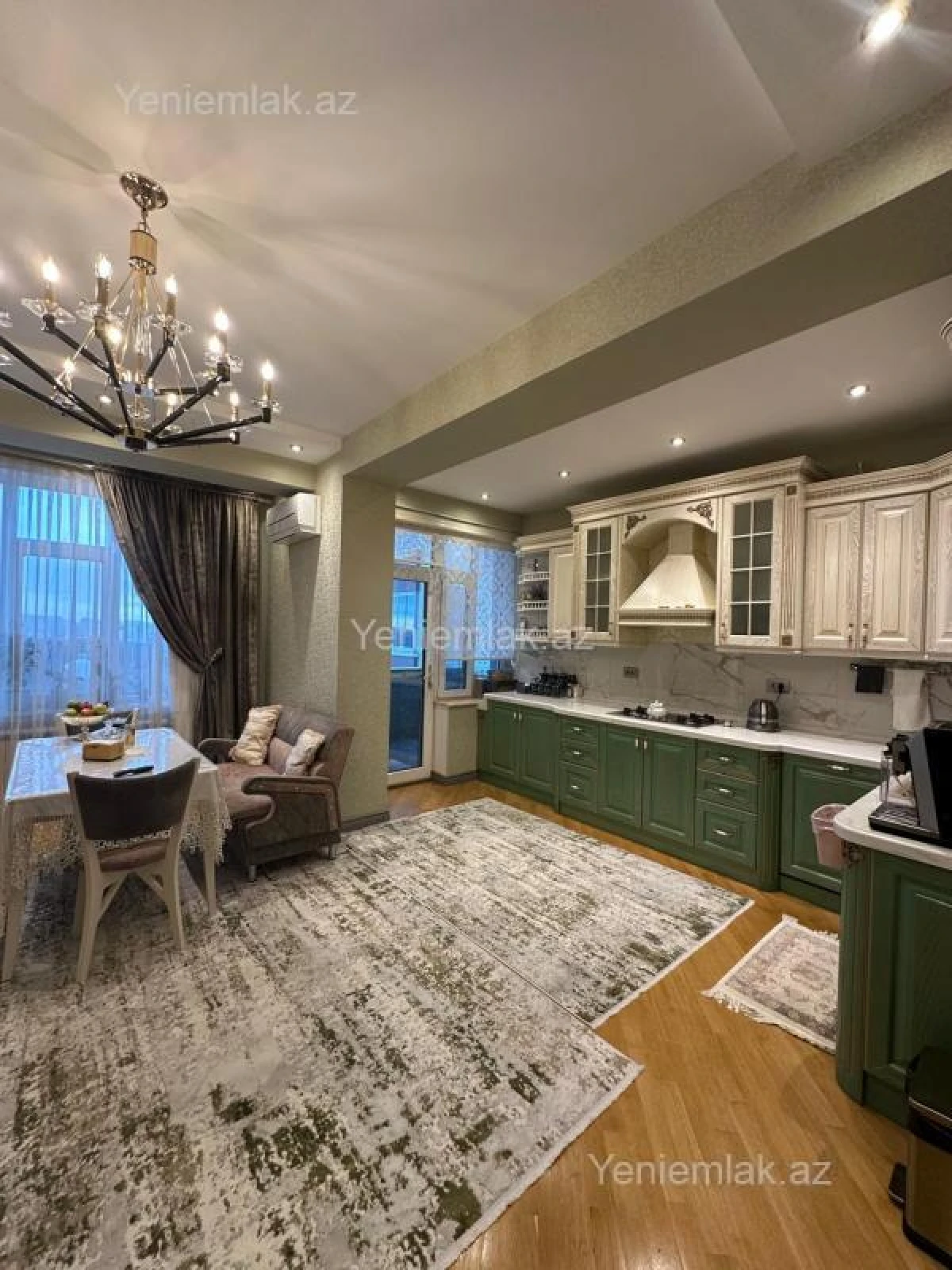 Satılır 5 otaqlı yeni tikili 222 m²