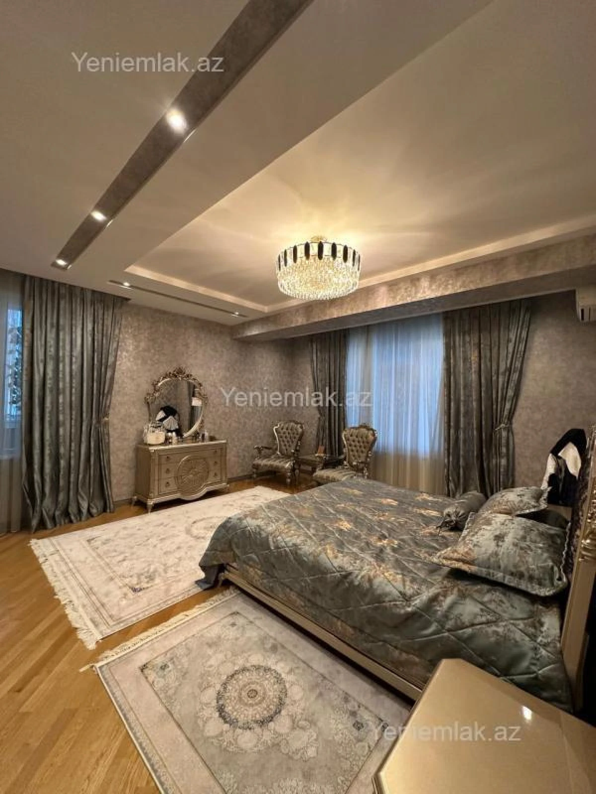 Satılır 5 otaqlı yeni tikili 222 m²
