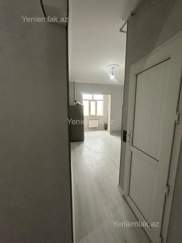 Satılır 2 otaqlı köhnə tikili 60 m²