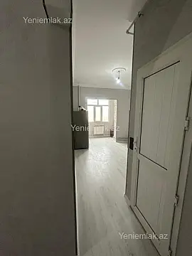Satılır 2 otaqlı köhnə tikili 60 m²