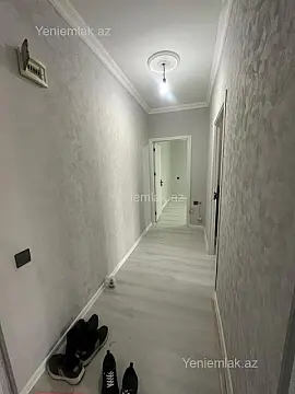 Satılır 2 otaqlı köhnə tikili 60 m²