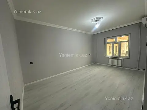 Satılır 2 otaqlı köhnə tikili 60 m²