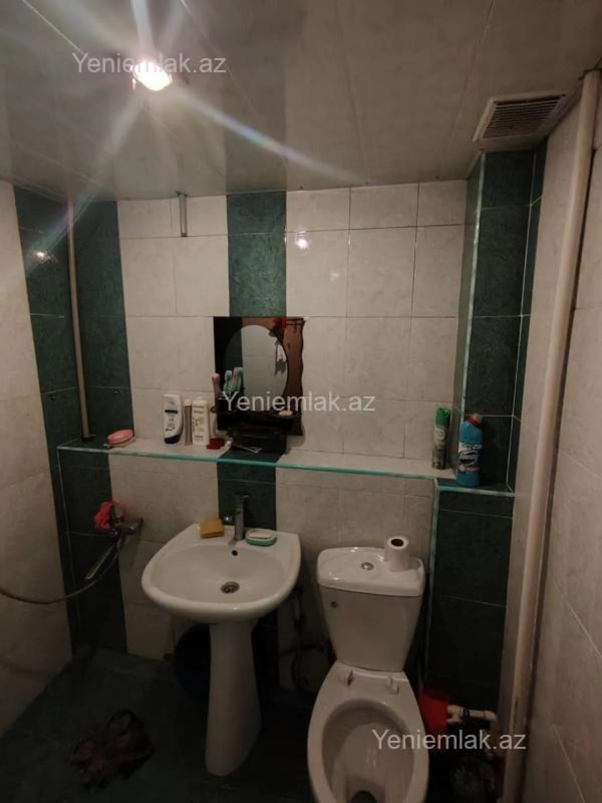 Satılır 1 otaqlı köhnə tikili 38 m²