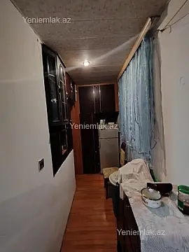 Satılır 1 otaqlı köhnə tikili 38 m²