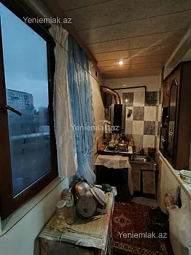 Satılır 1 otaqlı köhnə tikili 38 m²