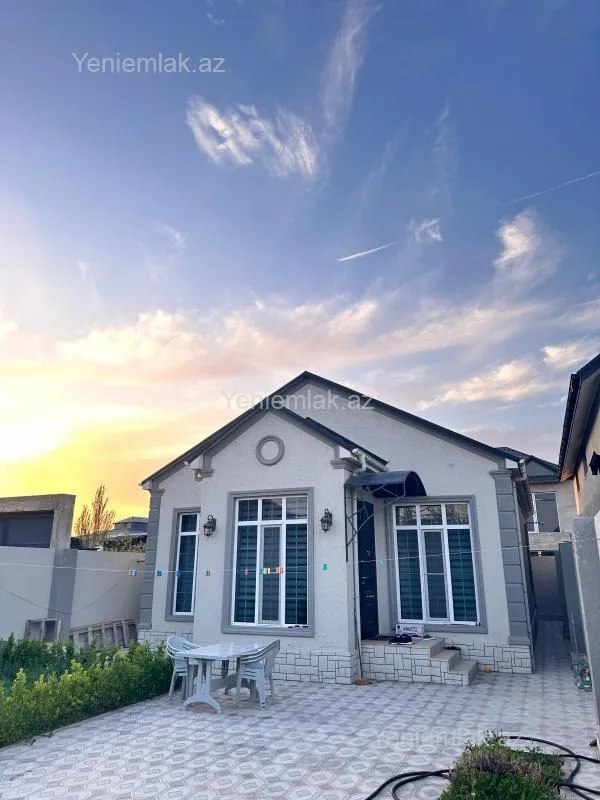 Satılır 3 otaqlı həyət evi 95 m²