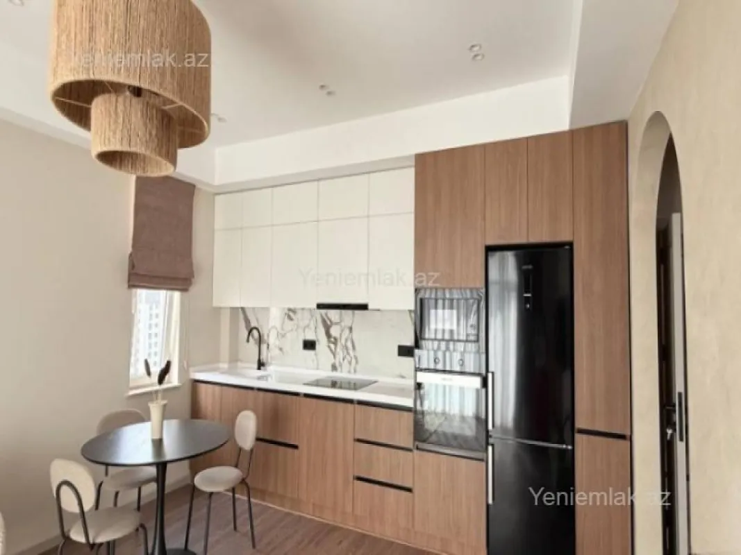 Satılır 2 otaqlı yeni tikili 60 m²