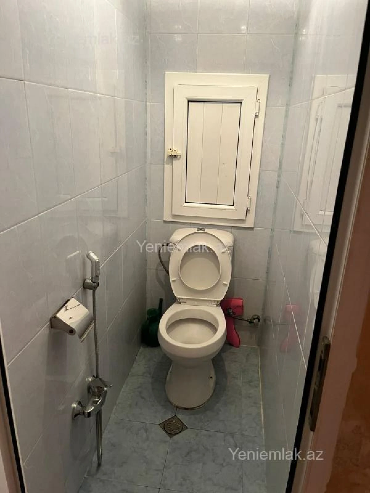 Satılır 2 otaqlı köhnə tikili 60 m²