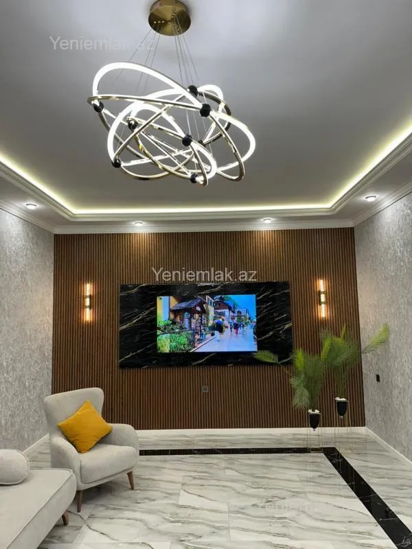 Satılır 6 otaqlı həyət evi 280 m²