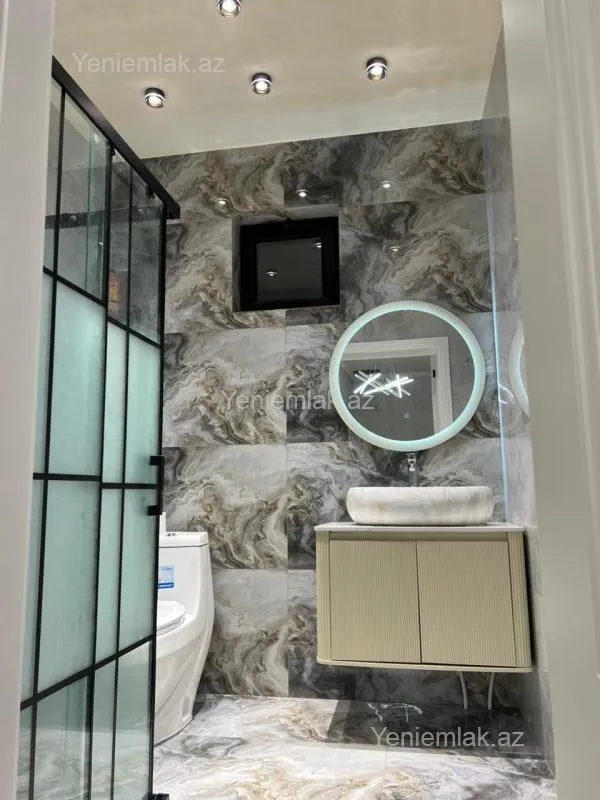 Satılır 6 otaqlı həyət evi 280 m²