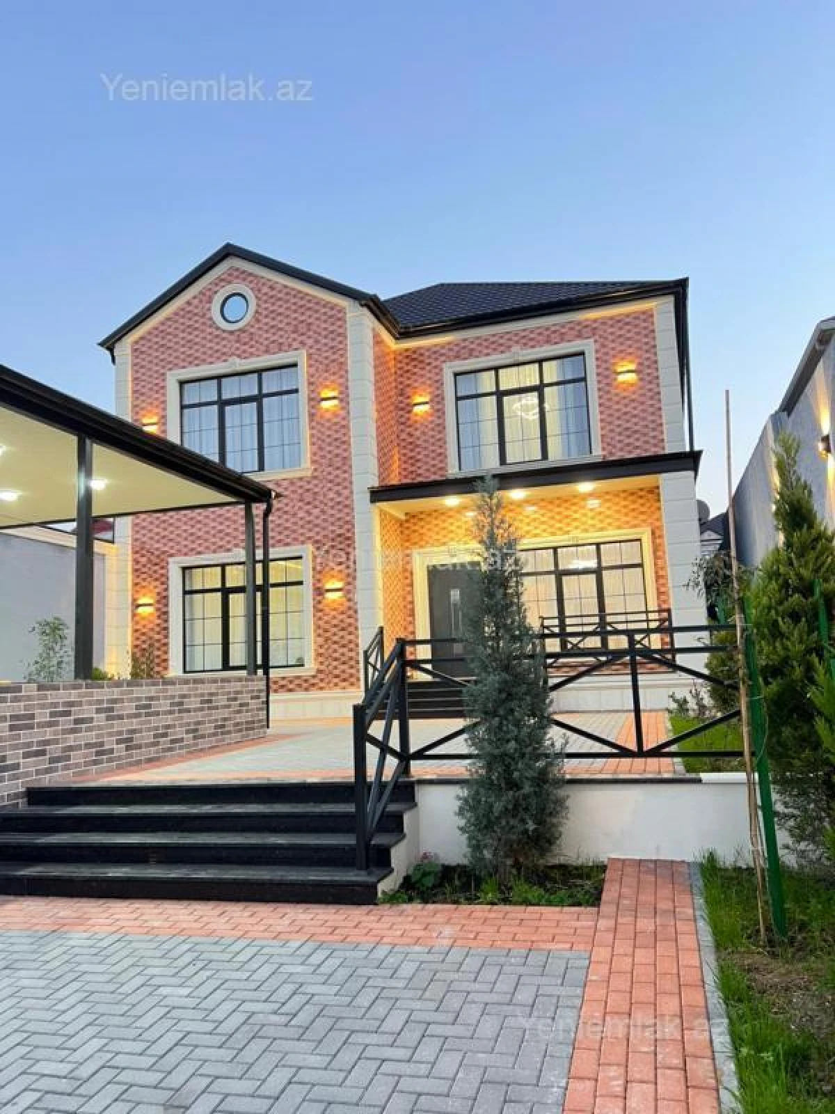 Satılır 6 otaqlı həyət evi 280 m²