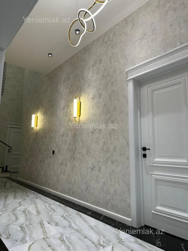 Satılır 6 otaqlı həyət evi 280 m²