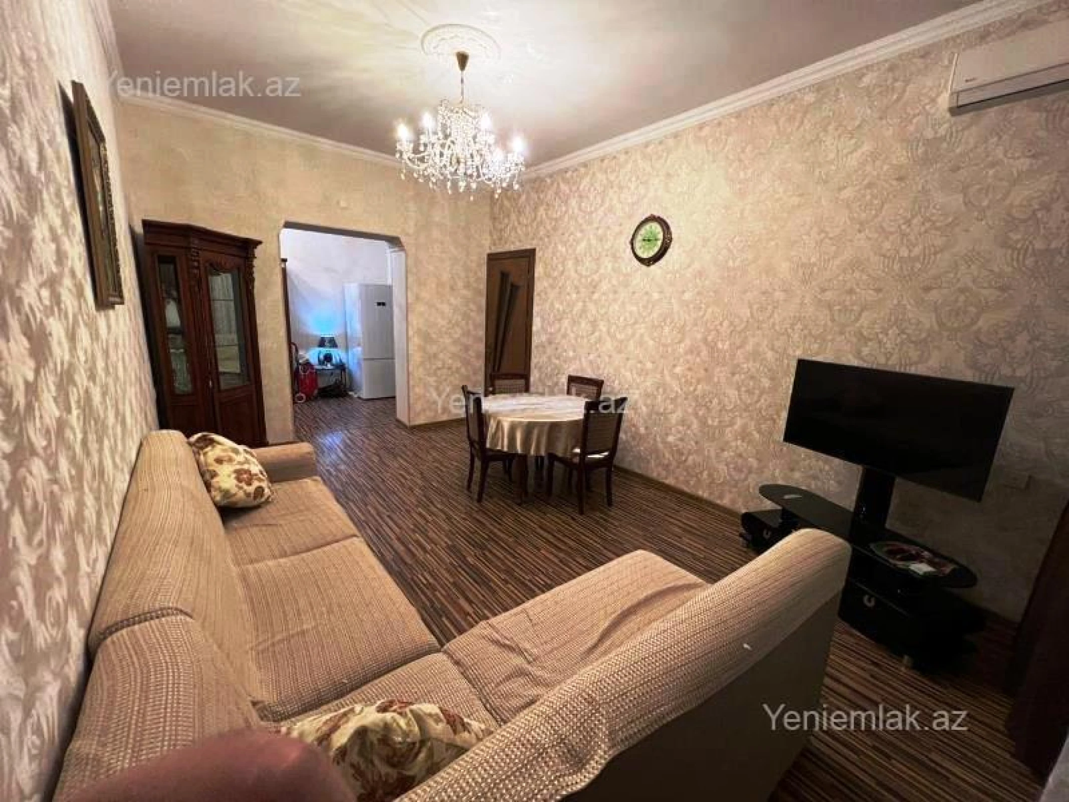 Satılır 3 otaqlı köhnə tikili 90 m²