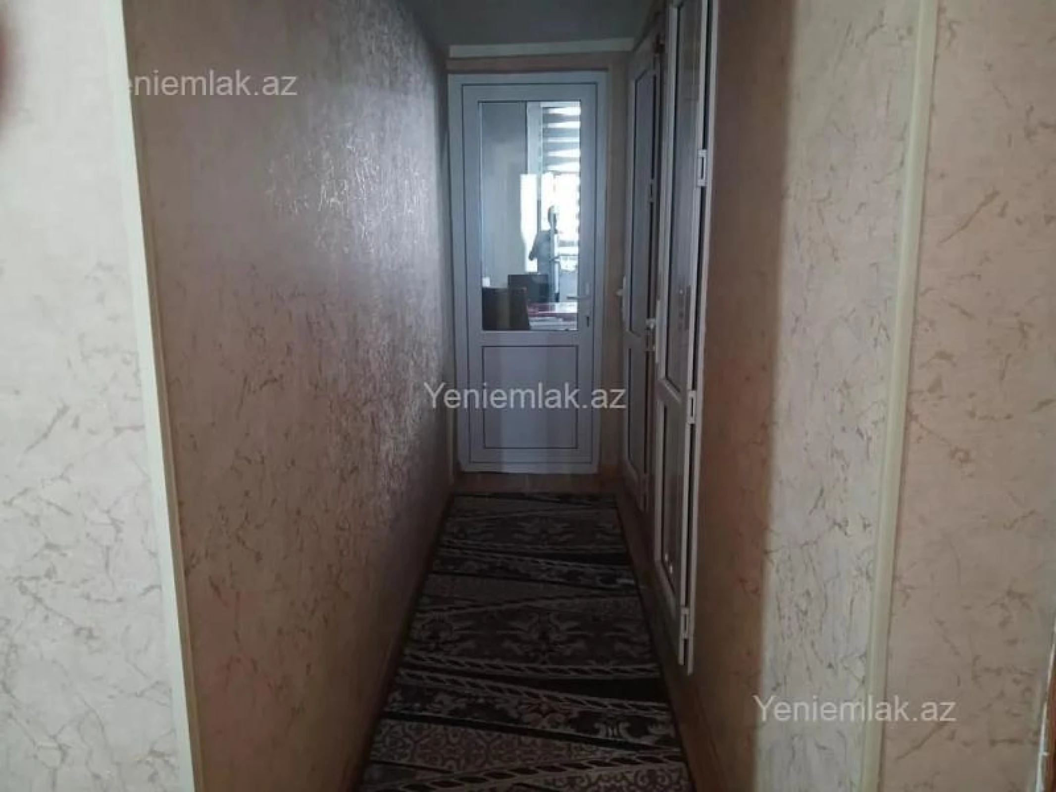 Satılır 3 otaqlı köhnə tikili 110 m²