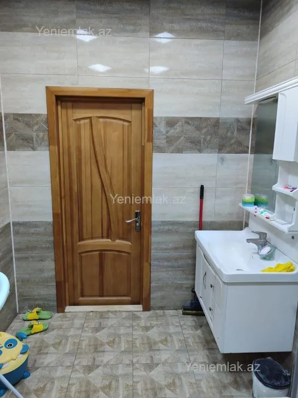 Satılır 4 otaqlı yeni tikili 147 m²