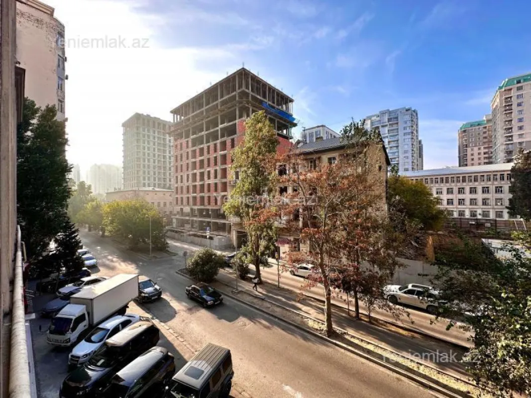 Satılır 3 otaqlı yeni tikili 71 m²