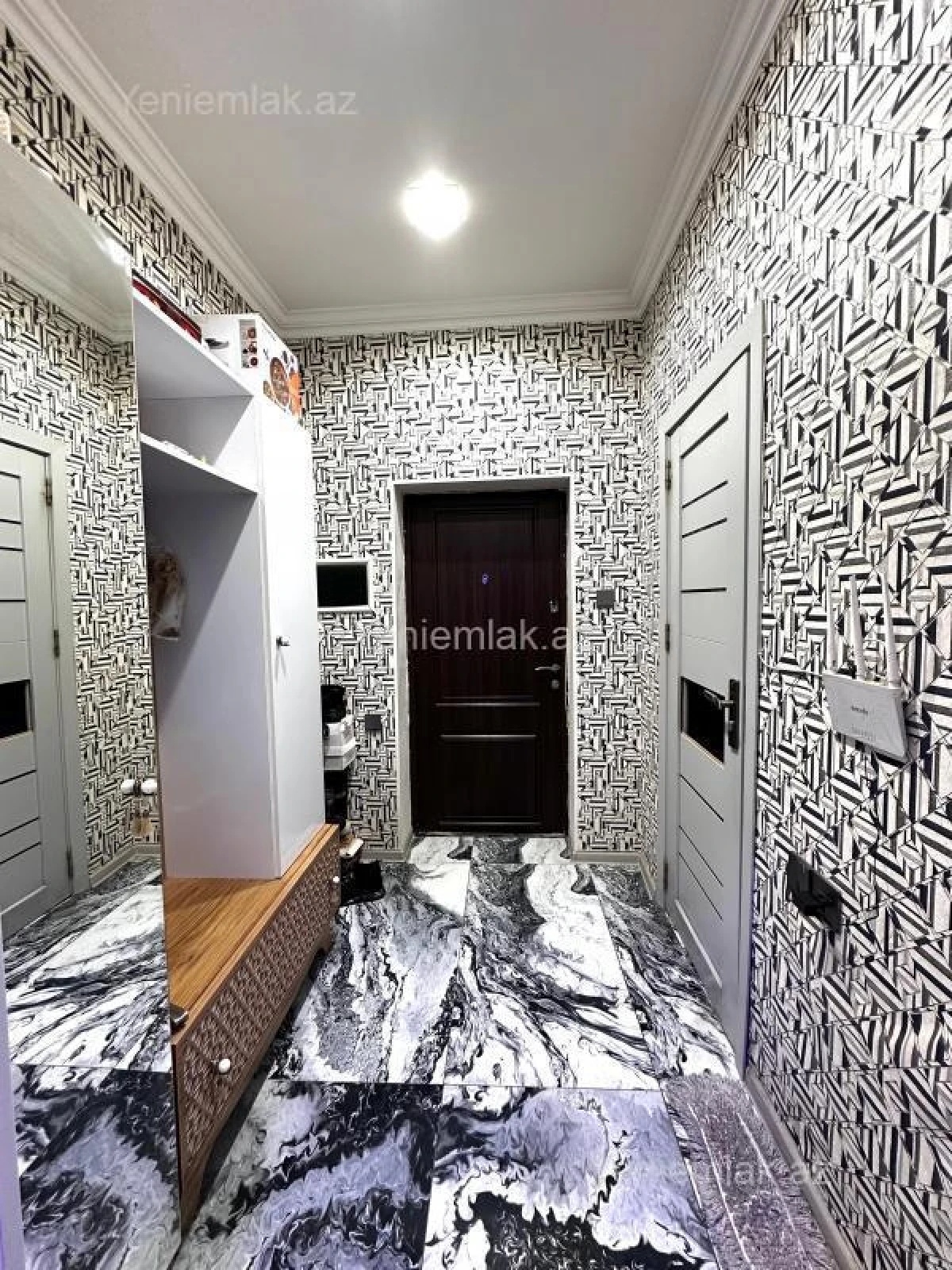 Satılır 3 otaqlı yeni tikili 71 m²