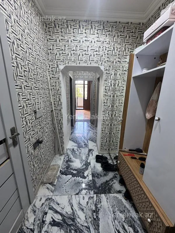 Satılır 3 otaqlı yeni tikili 71 m²