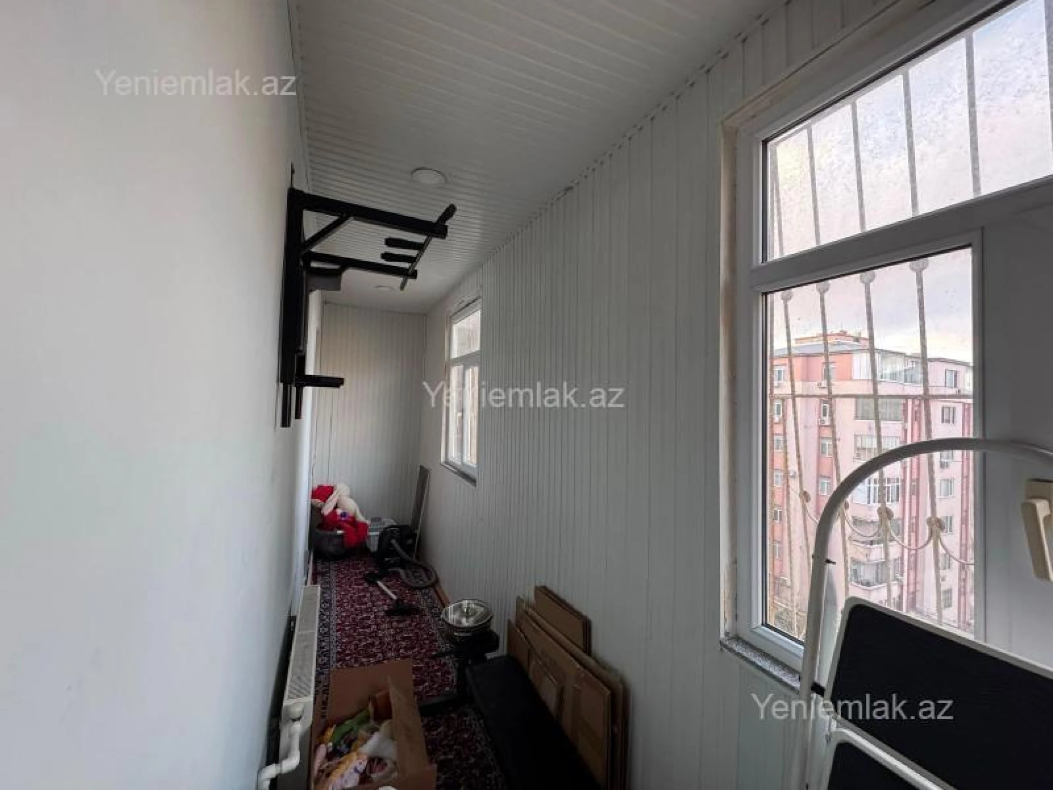 Satılır 3 otaqlı köhnə tikili 90 m²
