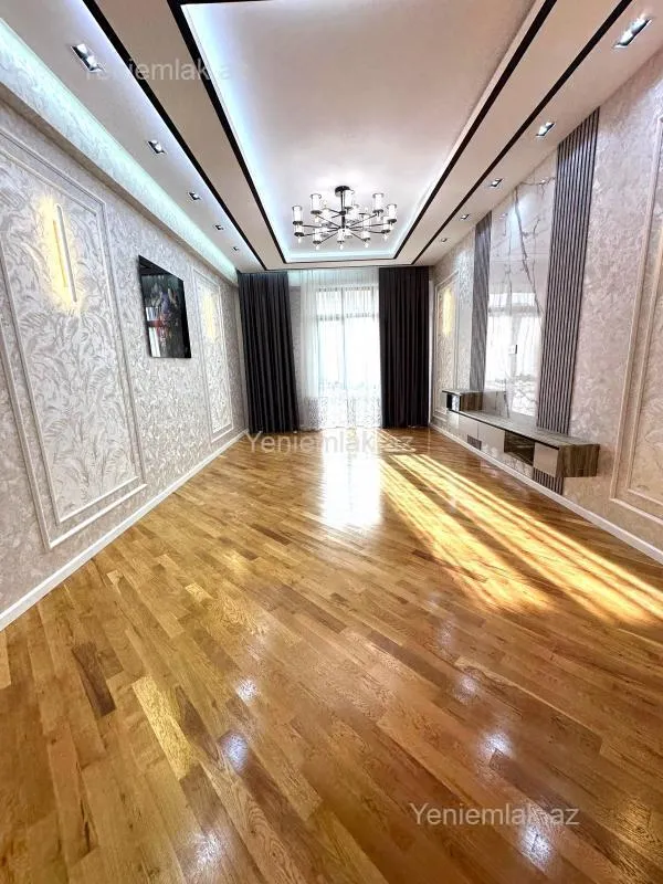 Satılır 3 otaqlı yeni tikili 129 m²
