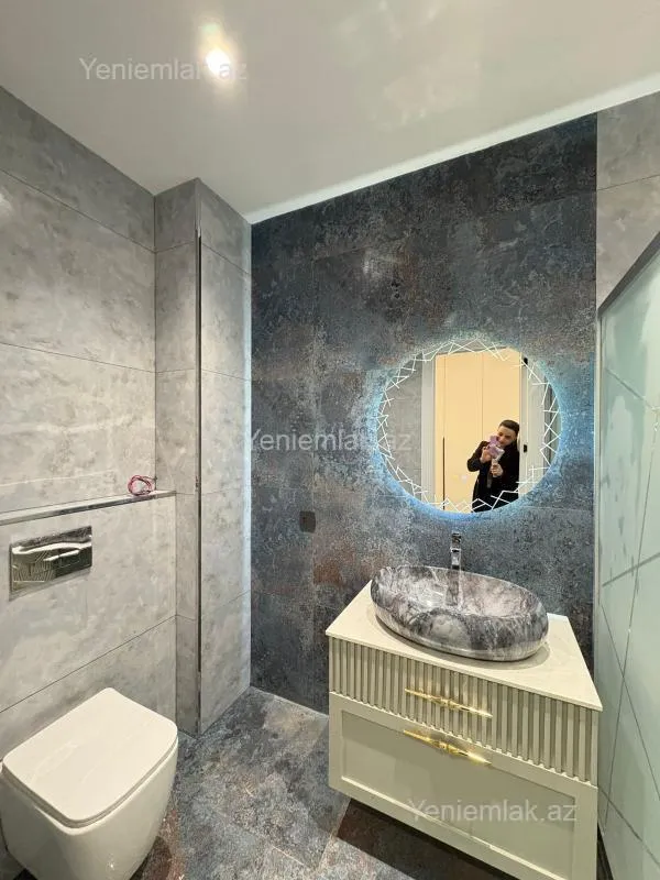 Satılır 3 otaqlı yeni tikili 96.7 m²