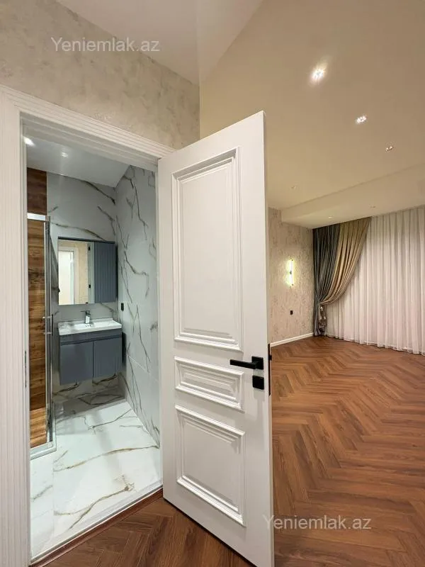 Satılır 3 otaqlı yeni tikili 96.7 m²