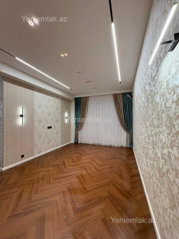Satılır 3 otaqlı yeni tikili 96.7 m²
