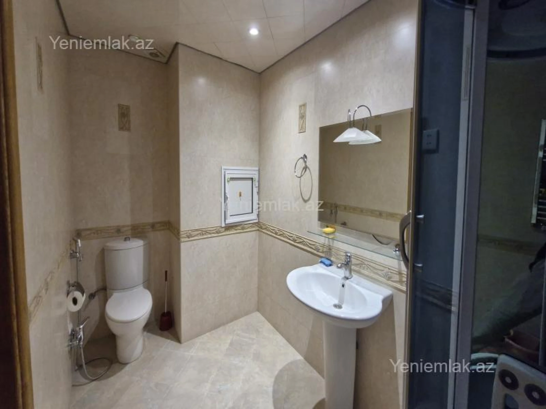 Satılır 3 otaqlı yeni tikili 132 m²