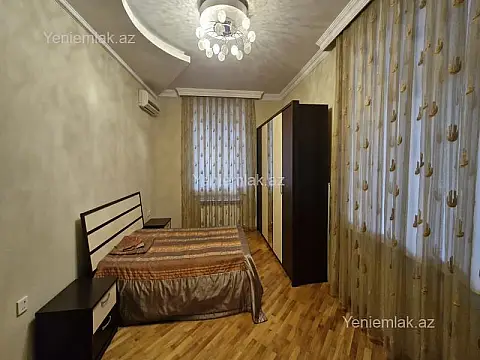 Satılır 3 otaqlı yeni tikili 132 m²