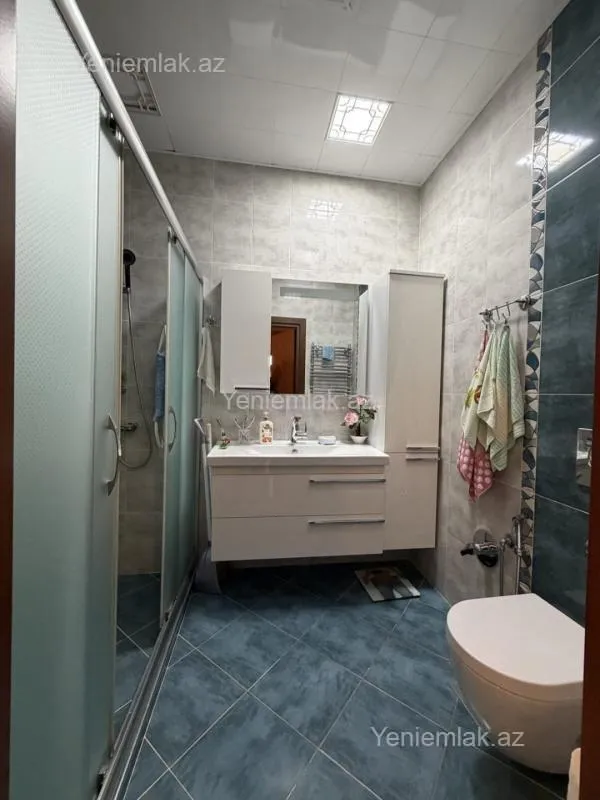 Satılır 2 otaqlı yeni tikili 90 m²