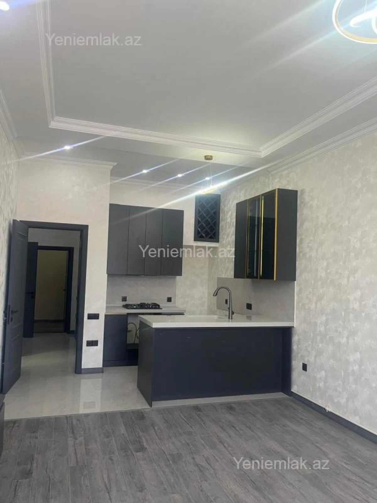 Satılır 3 otaqlı yeni tikili 70 m²