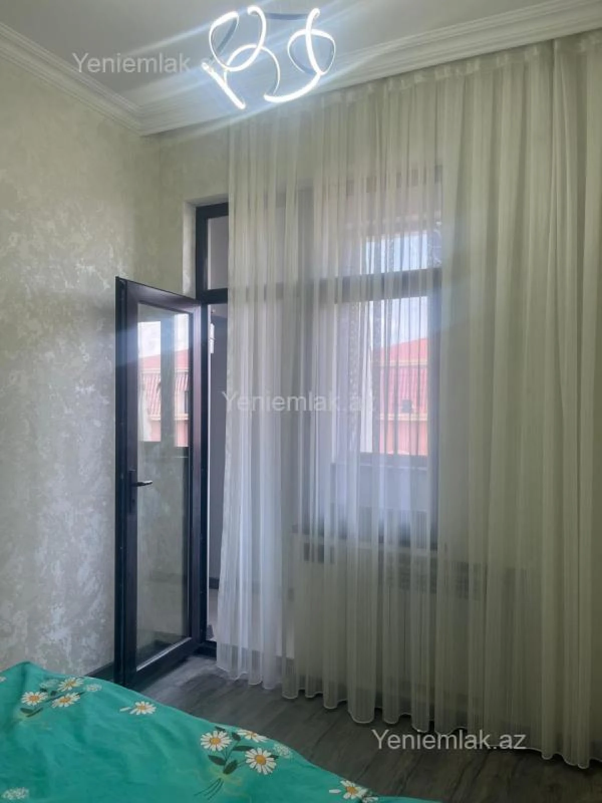 Satılır 3 otaqlı yeni tikili 70 m²